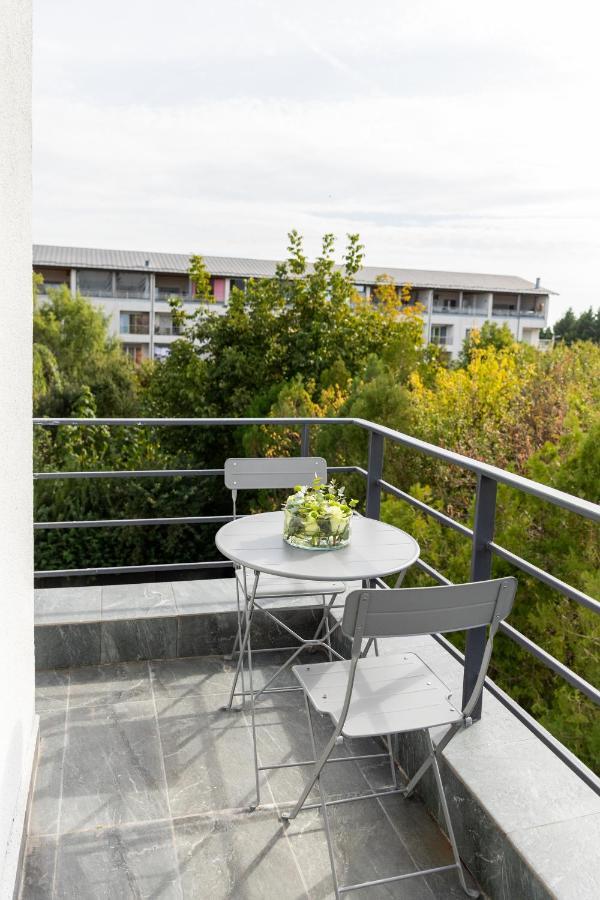 Studio 8 I One Bedroom Apartment I Airport I Therme Otopeni Dış mekan fotoğraf