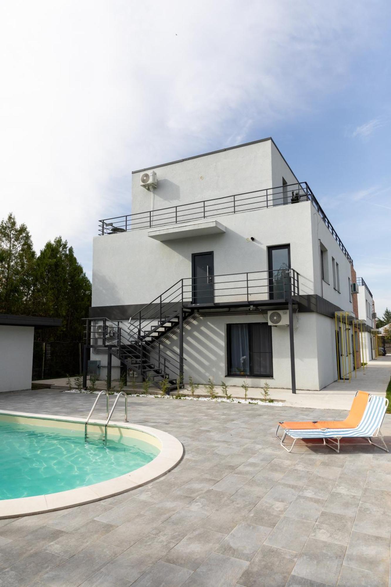 Studio 8 I One Bedroom Apartment I Airport I Therme Otopeni Dış mekan fotoğraf